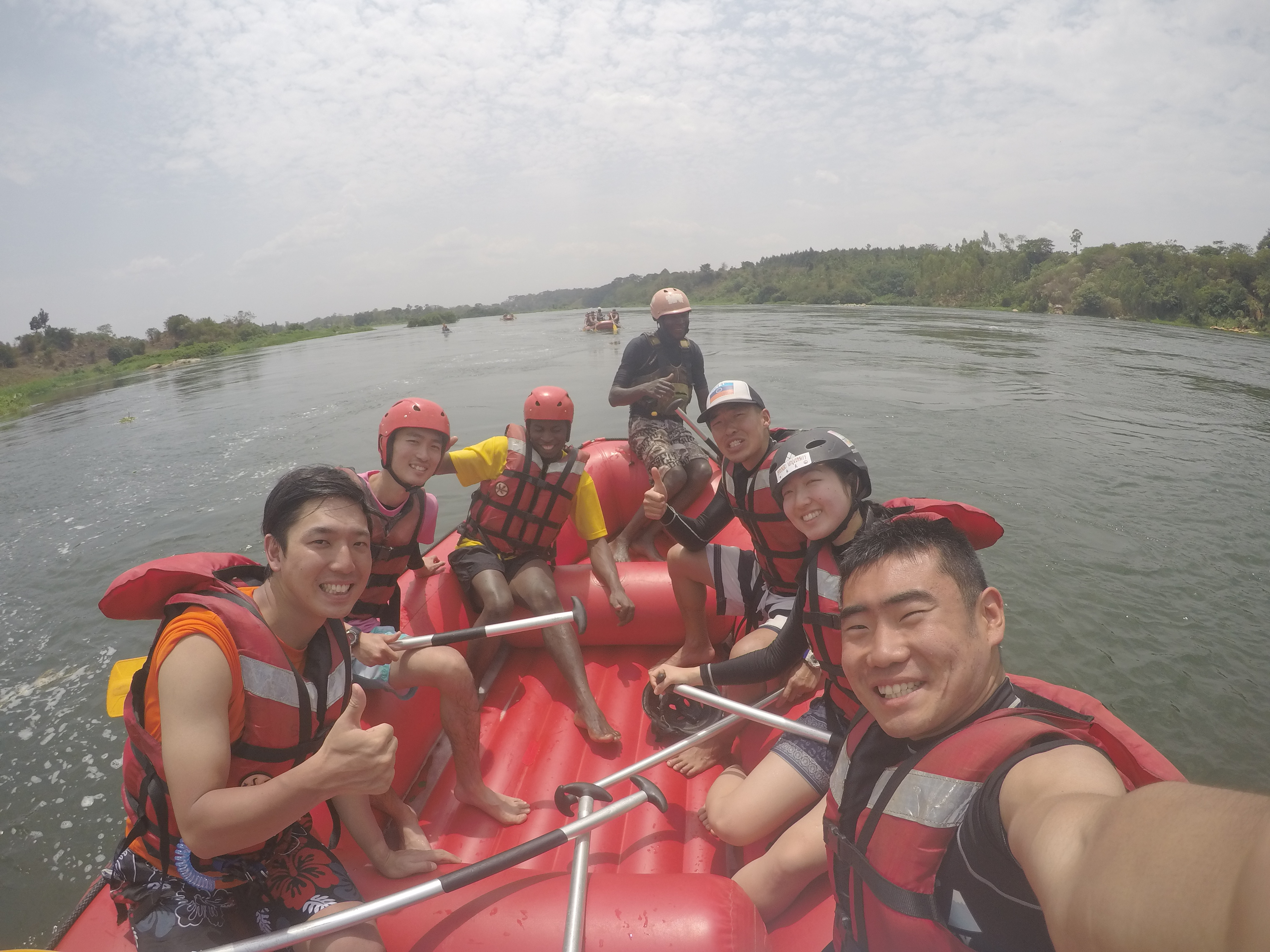 【ウガンダ旅行6日目】HONKIでクレイジーなナイル川でのラフティング！！